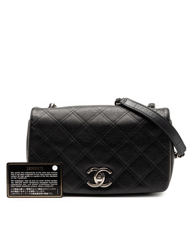Pre-Loved by Azura Reborn - Pre-Loved Small Diamond Embossed Calfskin New Chic Flap