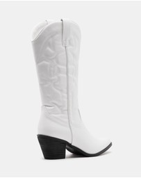 Therapy - Clayton Boots