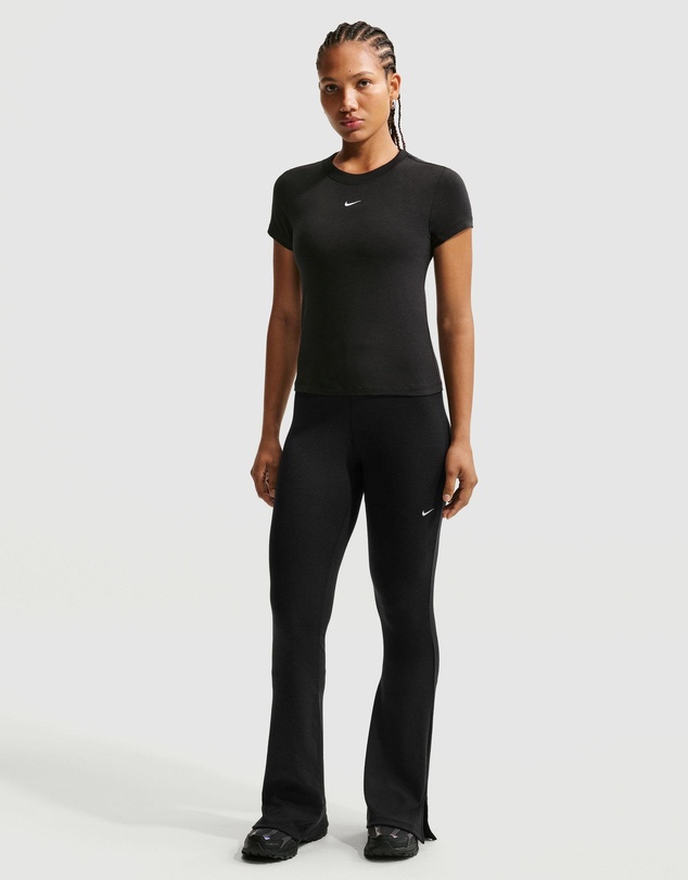 Nike - Sportswear Chill Knit T-Shirt