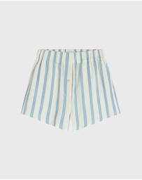BONDI BORN - Finn Short