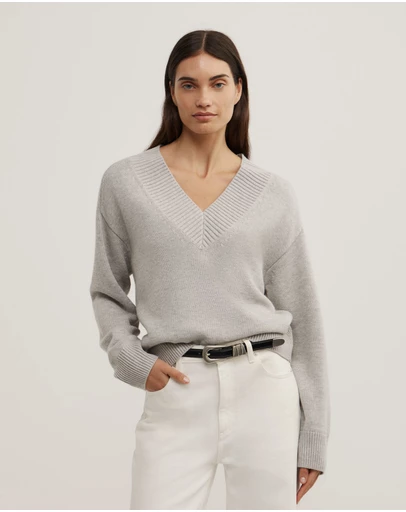Witchery - V-neck Knit