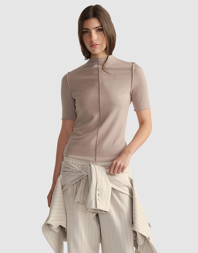 Decjuba - D-Luxe Short Sleeve Top
