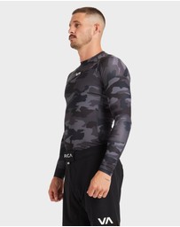 RVCA - Mens Sport Long Sleeve Rash Vest
