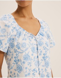 Review - Charlotte Floral Blouse