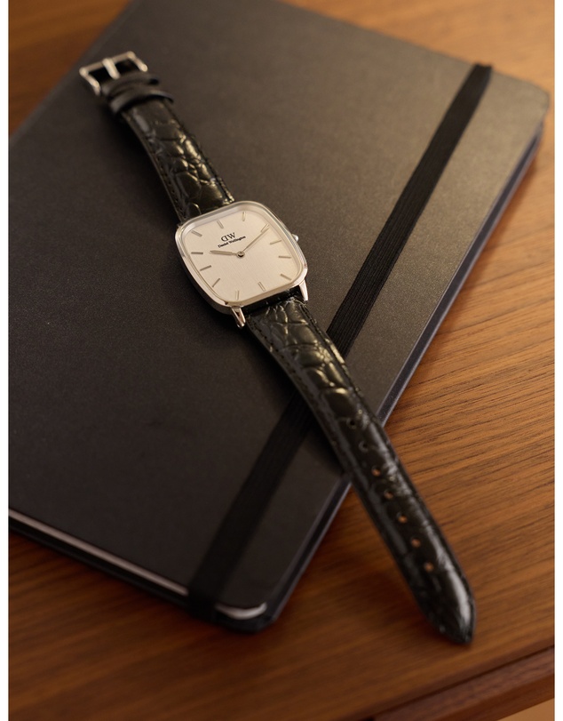 Daniel Wellington - Marlon Croc Belly Linen Off-White