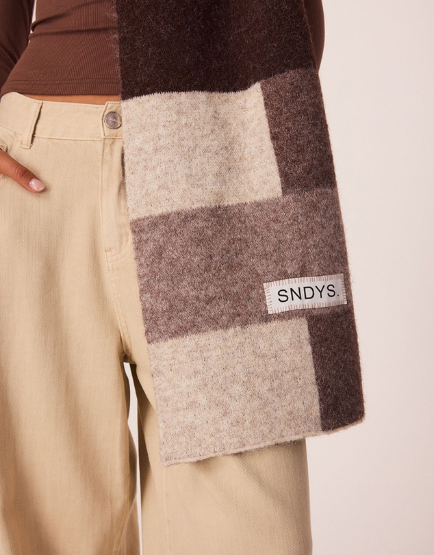 SNDYS - SNDYS X Iconic Scarf - ICONIC EXCLUSIVE