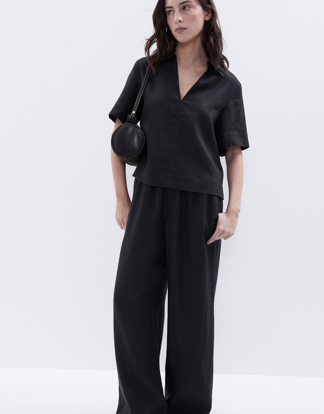 UNISON - Collared Linen Top