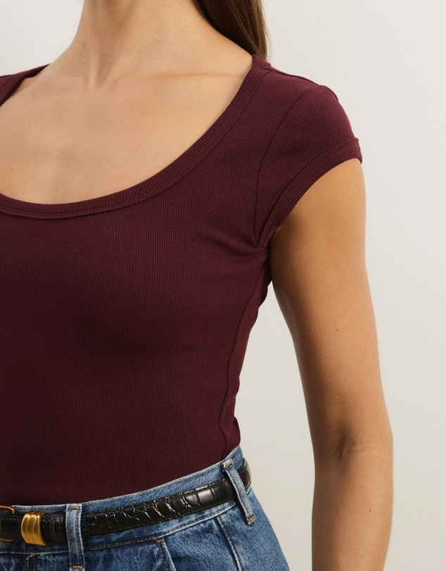 Atmos&Here - Scoop Neck Ribbed T-Shirt