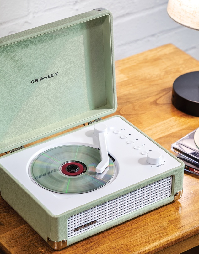Crosley - Crosley Cruiser Portable Retro CD Player with Stereo Bluetooth Speakers, FM Radio - Mint