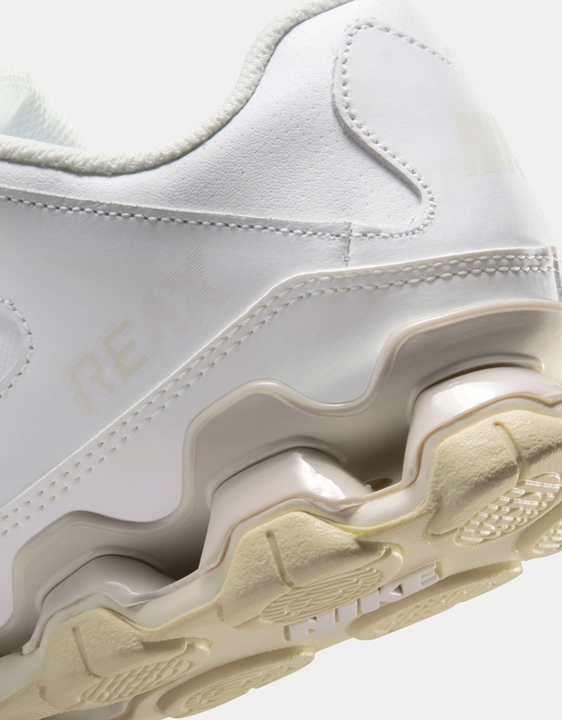 Nike - Reax 8 TR - Women's