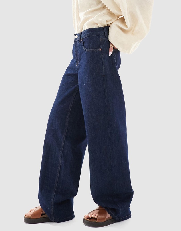 TOPSHOP - Cinch Low Rise Relaxed Jeans