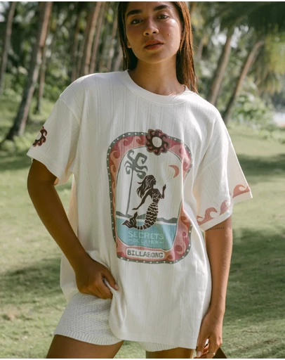 Billabong - Womens Secret Beach T-Shirt