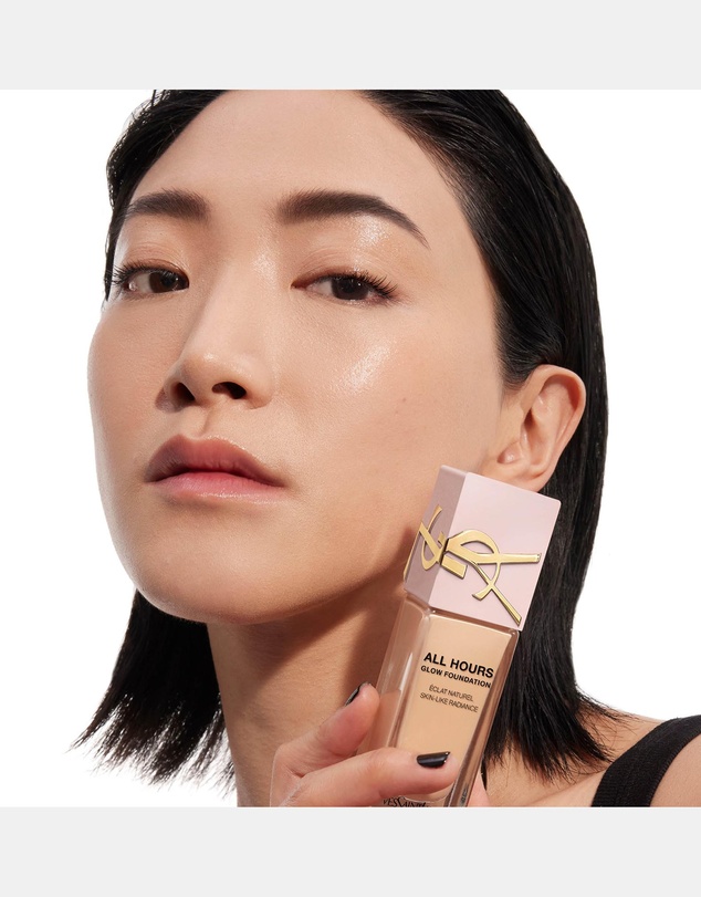 Yves Saint Laurent - All Hours Glow Foundation LN3