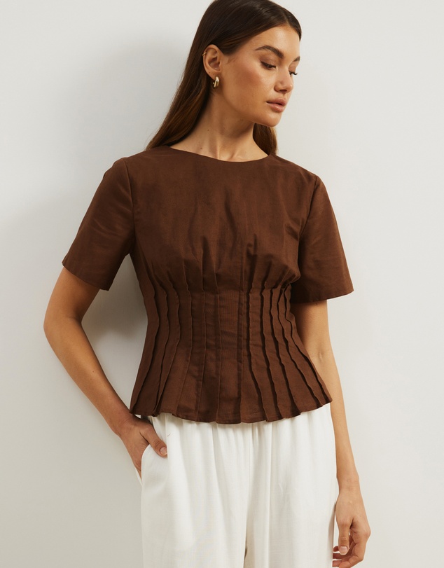 Atmos&Here - Maya Pin Tuck Top