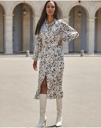 Sosandar - Grey Leopard Print Belted Shirt Dress