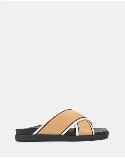 Hush Puppies - Vacay