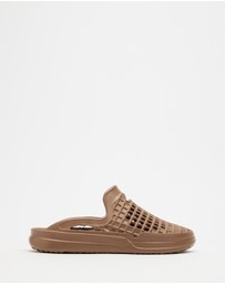 Lusso Cloud - Scenario Slides - Unisex