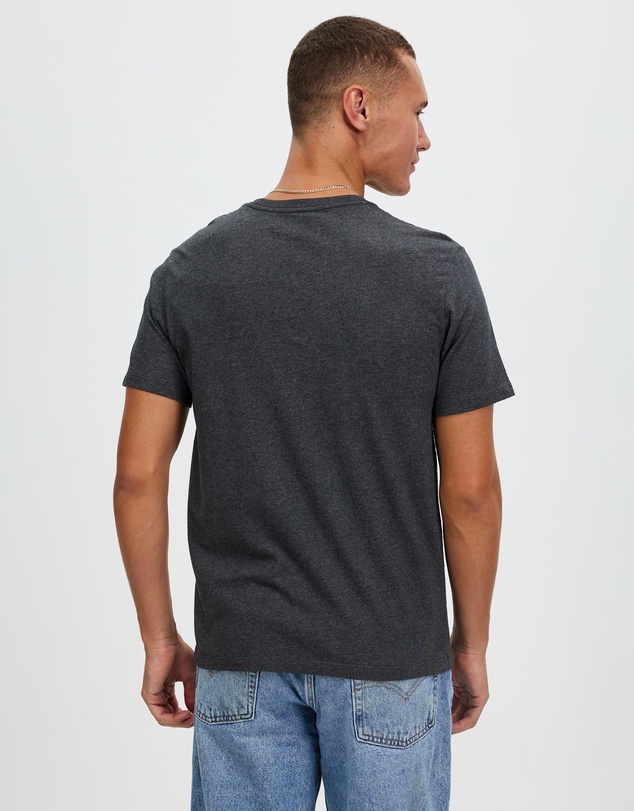 Levi's - Classic SS Tee