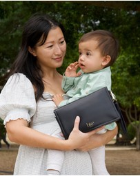 Ben & Ellie Baby - The Nappy Change Clutch