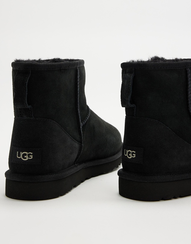 UGG - Classic Mini Boots - Men's
