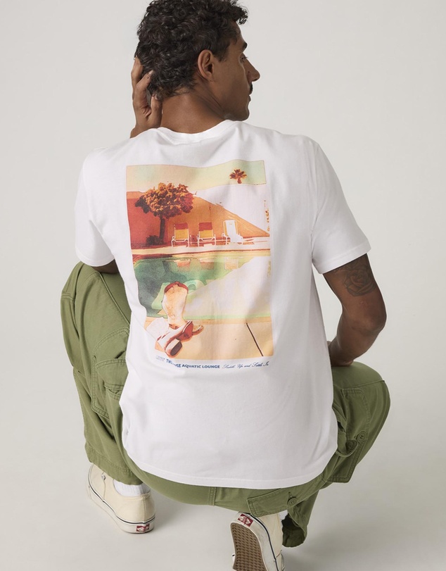 Levi's - SS Relaxed Fit Tee
