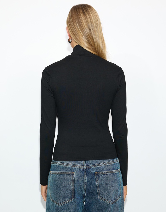 Dazie - Lila Turtleneck Jersey Top