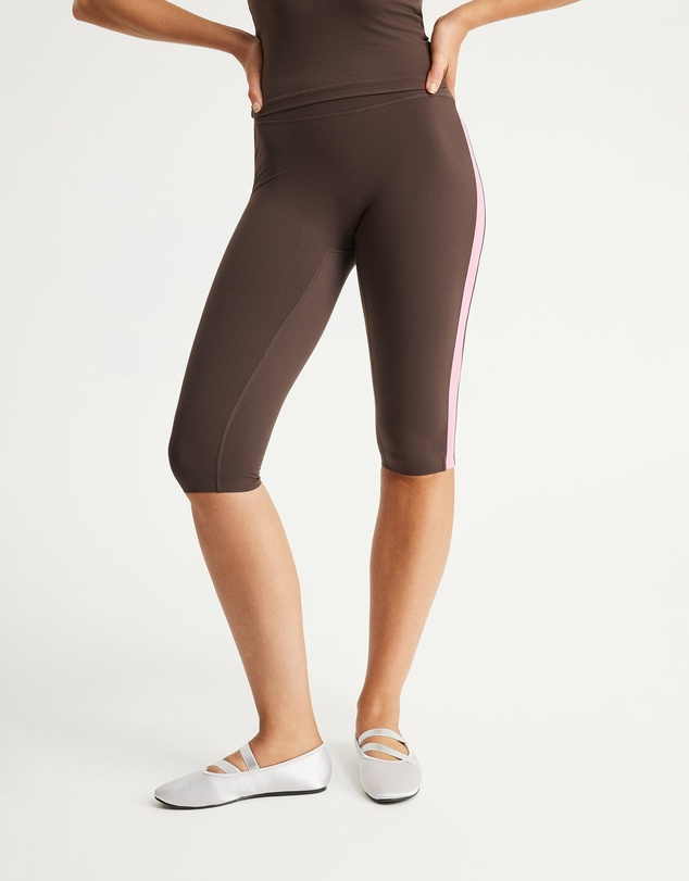 Upstate - Air Sculpt Capri Tight - Espresso /Floss
