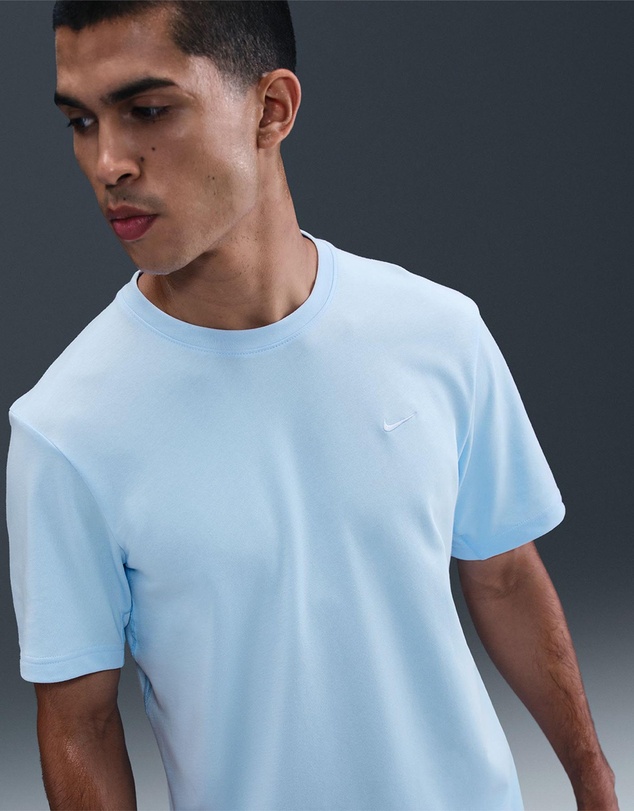 Nike - Primary Dri-FIT SS Versatile Top