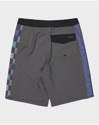 Quiksilver - Boys 8 to 16 Surfsilk 17