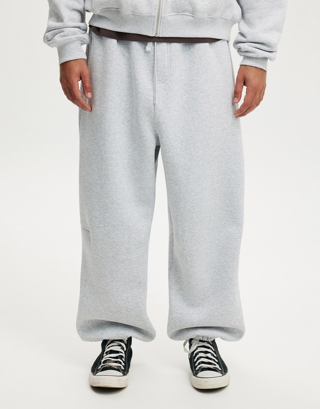 Cotton On - Super Baggy Cuffed Track Pant