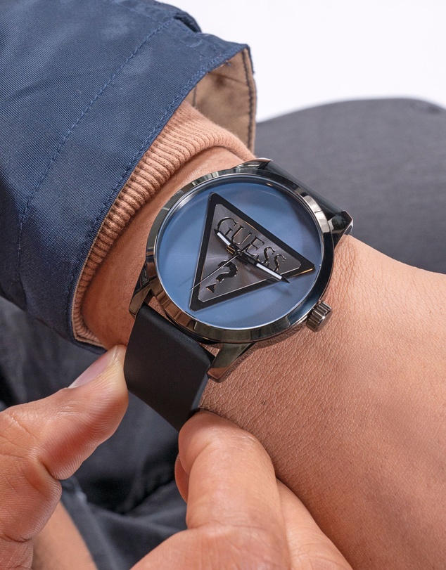 GUESS - Guess Triangle Men's 44mm Blue Dial Gunmetal Case and Black Leather Strap