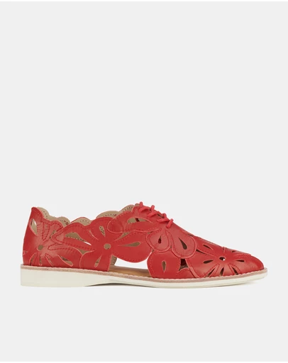 Rollie - Sidecut Applique Shoe