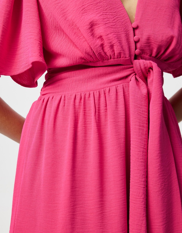 Tussah - Arielle Midi Dress