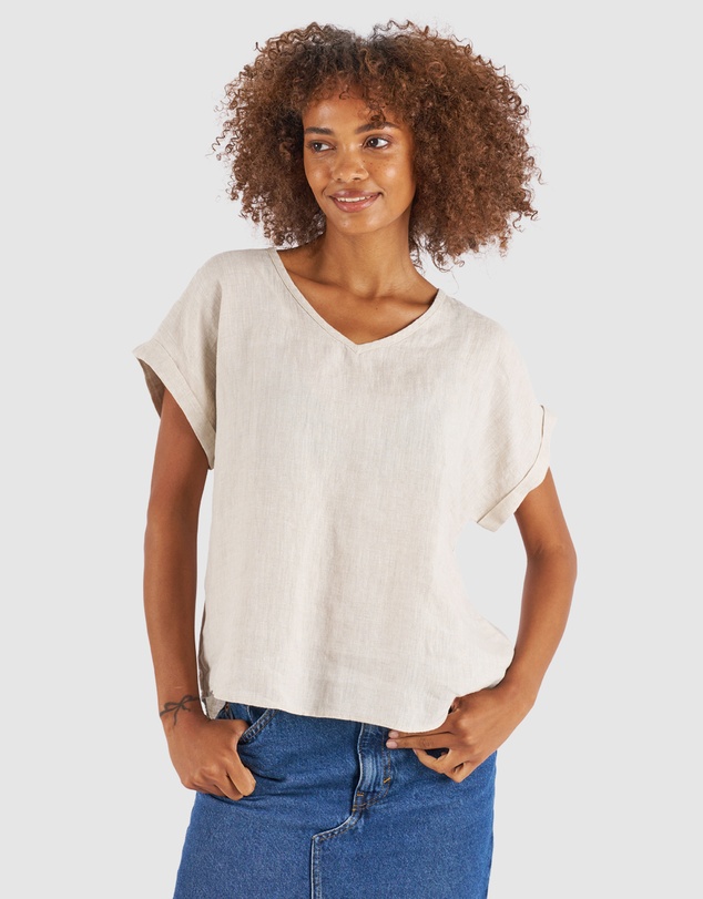 CAMIXA - Martina Linen V-Neck T-shirt
