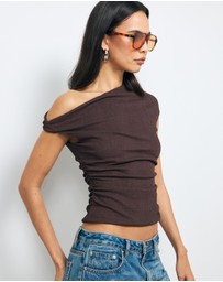 AERE - Asymmetric Shoulder Top