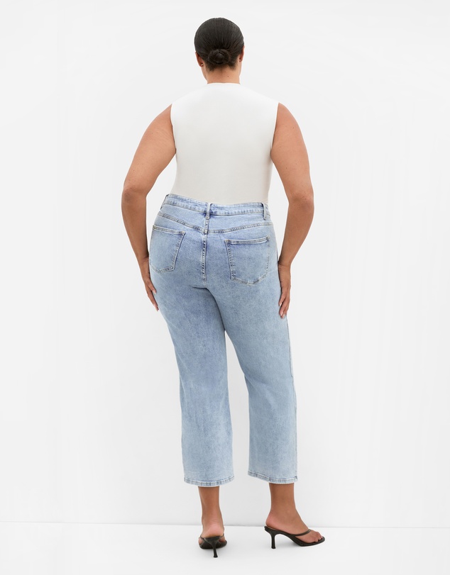 City Chic - Plus size Harley Fit Sass Straight Leg Crop Jean - light wash