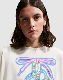 Nike - Sportswear Classic Oversized Tee