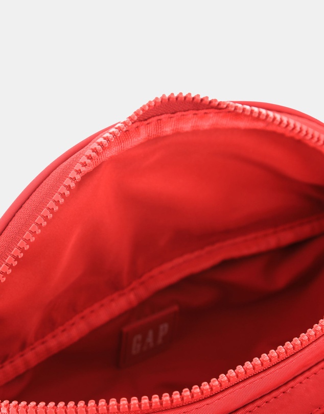 GAP - GAP Nylon Sling Bag