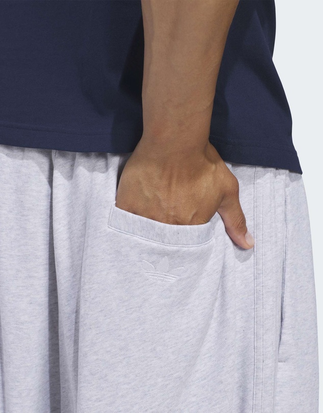 adidas Originals - ORIGINALS GRAPHIC SWEATSHORT Mens