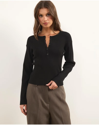 Atmos&Here - Lina Long Sleeve Knit Top