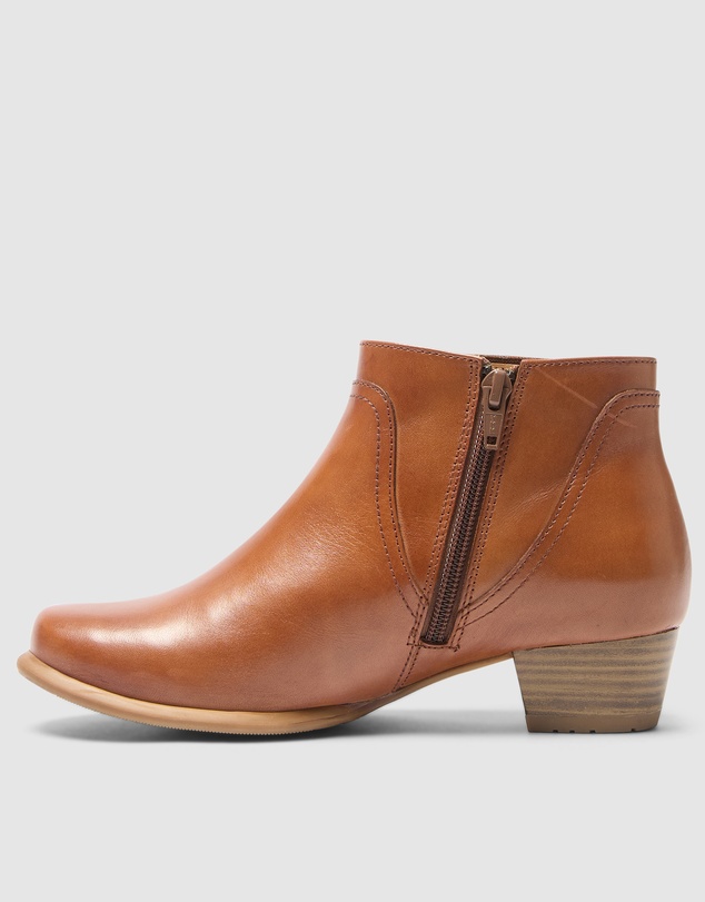 Wide Steps - Delmar