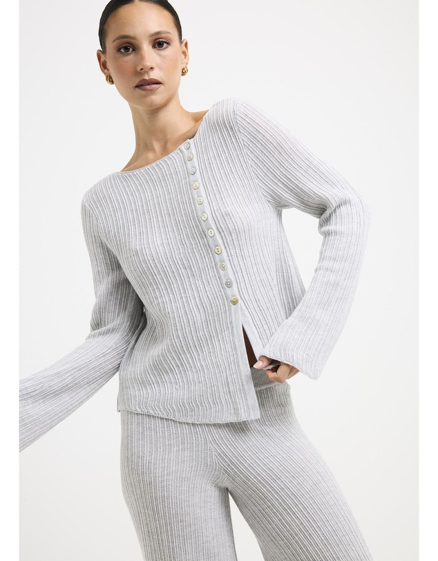 Subtitled - Ireland Off Shoulder Ribbed Long Sleeve Top