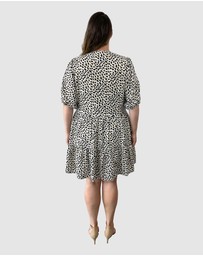 Love Your Wardrobe - Ocelot Spot Tiered Dress
