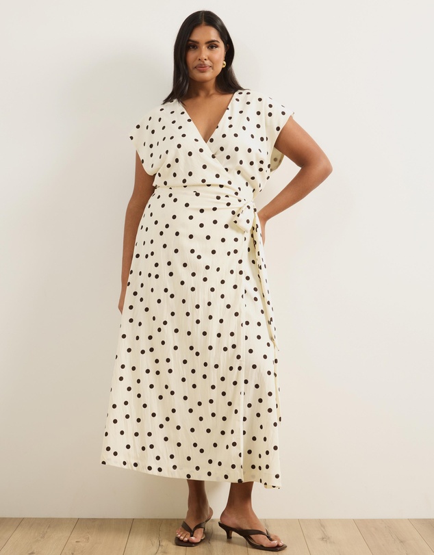 Atmos&Here Curvy - Natalee Polka Dot Wrap Dress