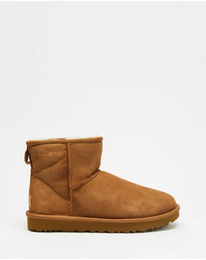 UGG - Womens Classic Mini II Boots