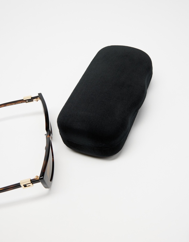 Gucci - GG1681S004