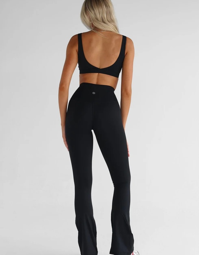 Leelo Active - Sculpt Flare Leggings