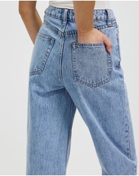 Assembly Label - Vintage Straight Jeans