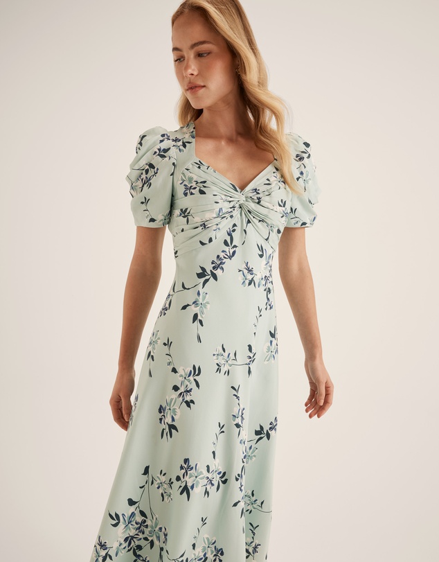 Review - Kiara Tea Dress