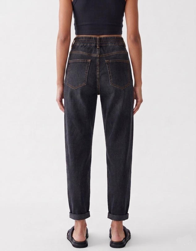 Calli - Hudson Mom Jeans